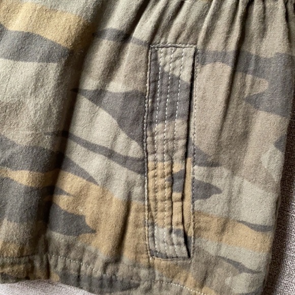 Splendid Camo Jacket - Picture 7 of 10